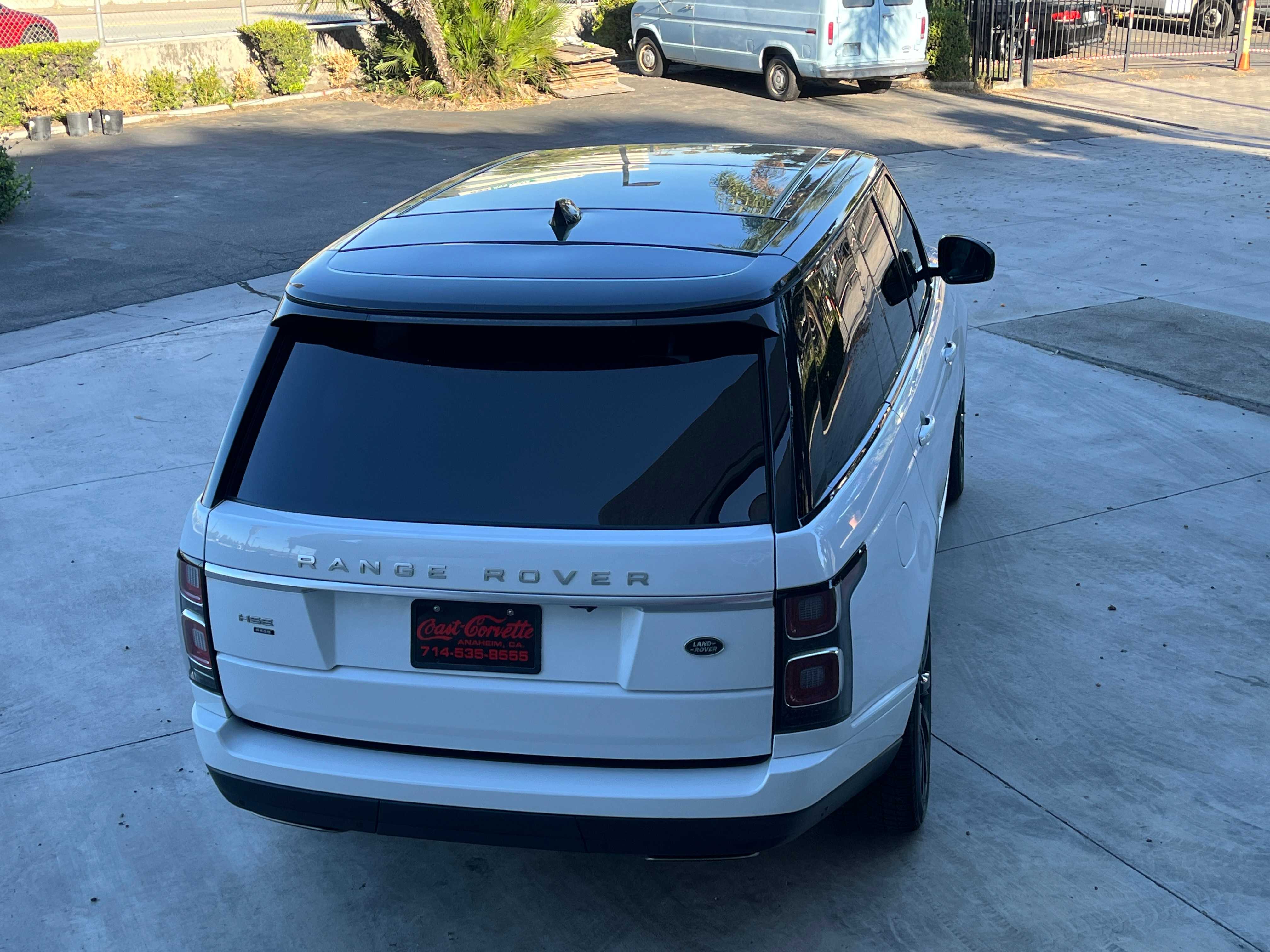 Land Rover Range Rover Image 9