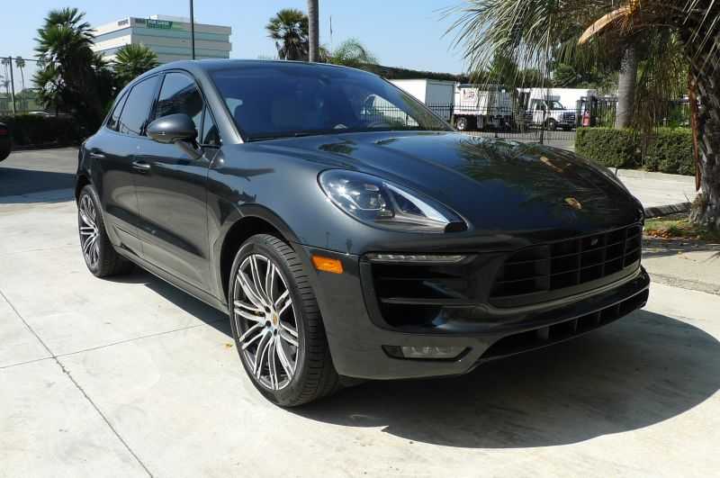 Porsche Macan Image 8