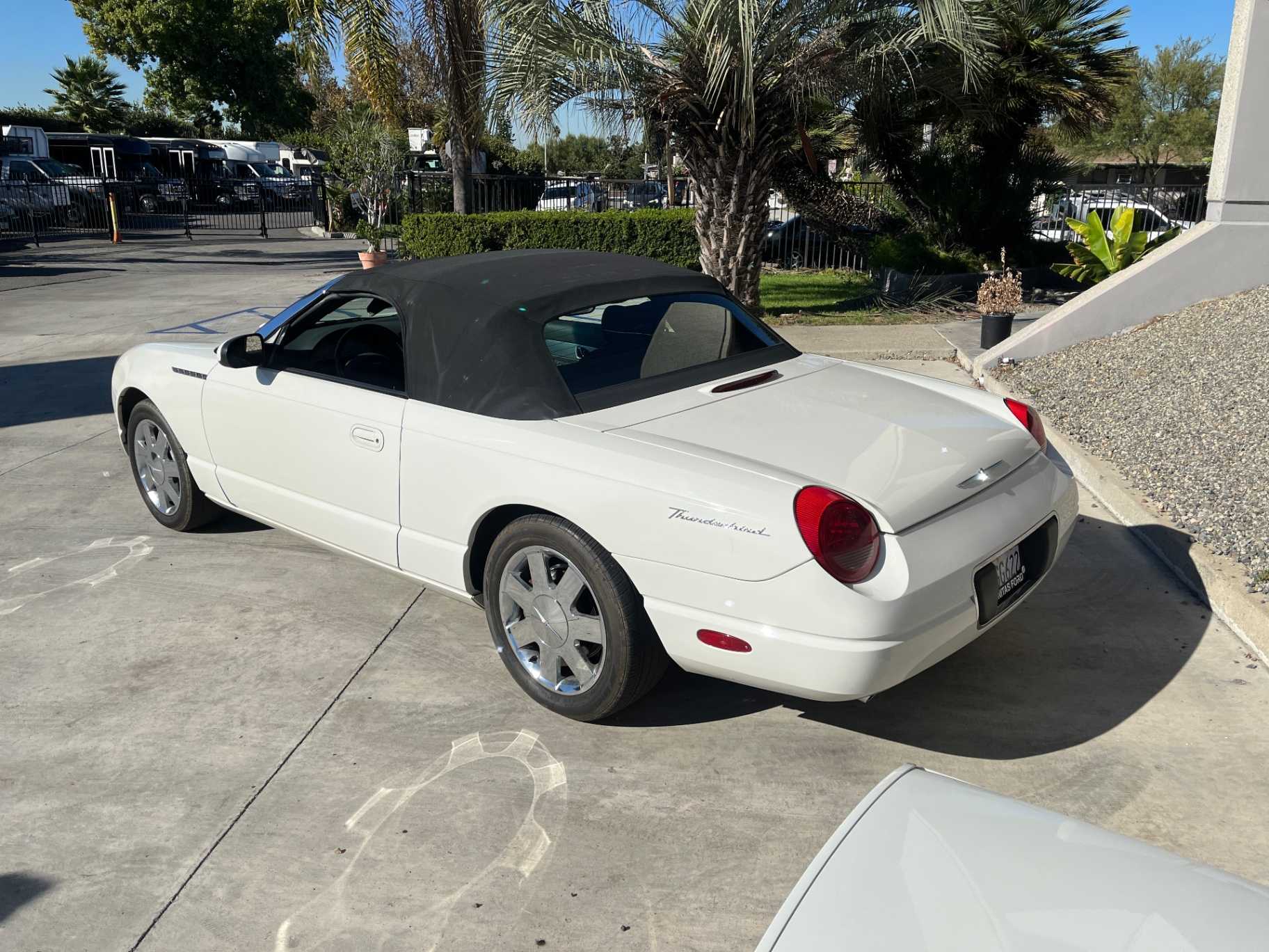 2002 Ford Thunderbird Deluxe