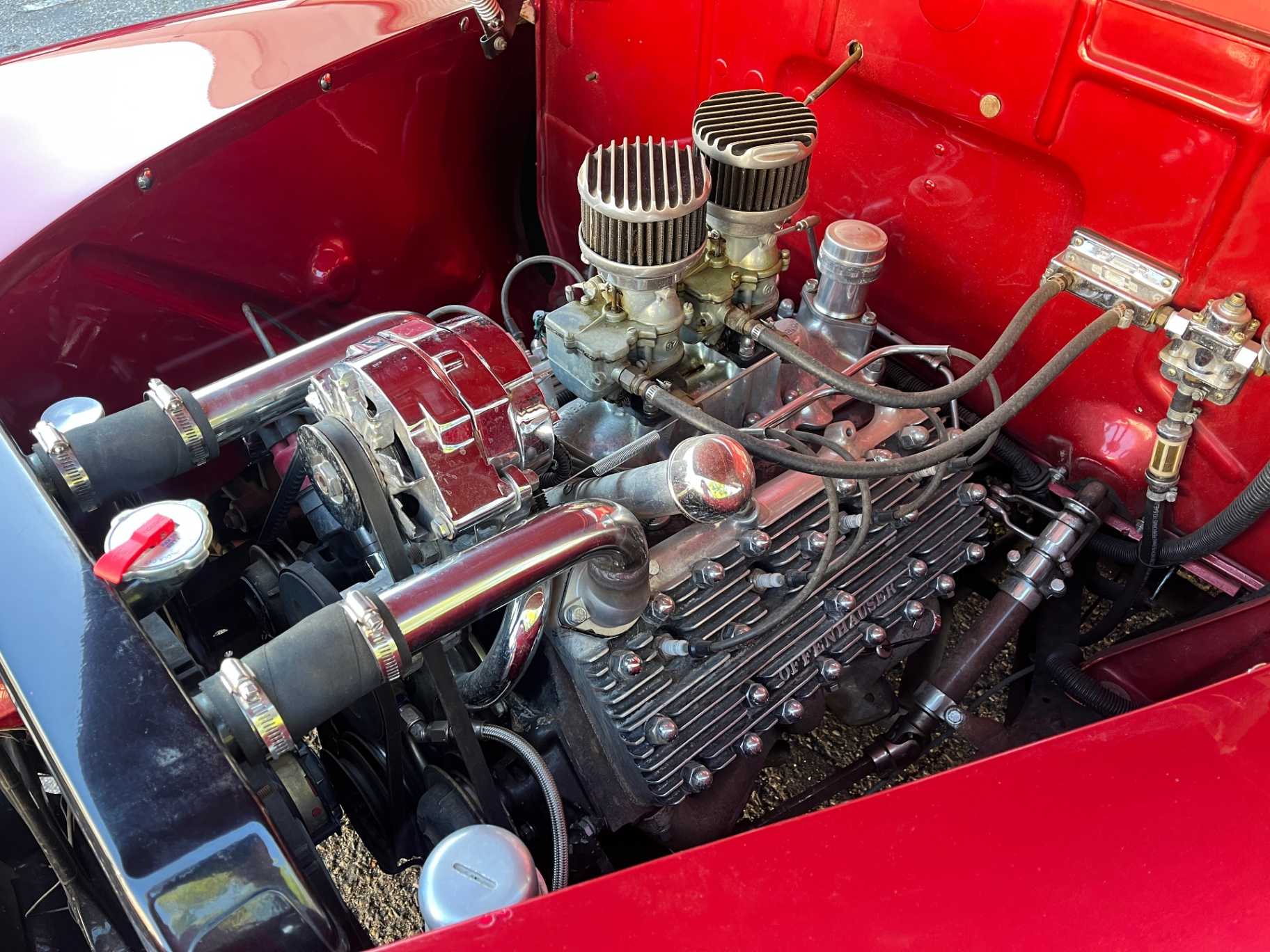 Ford Super Delux Image 31