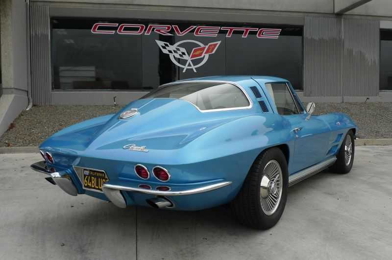 Chevrolet Corvette Image 6