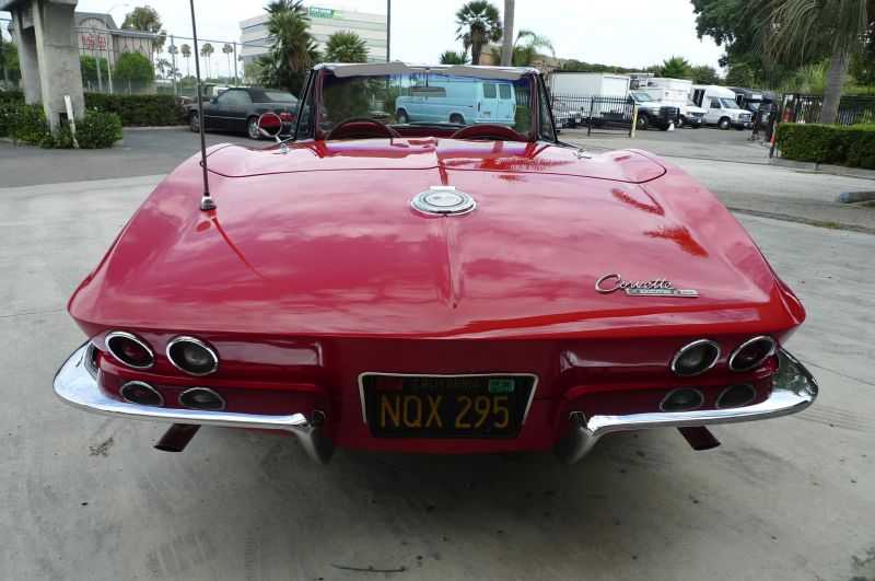 Chevrolet Corvette Image 6