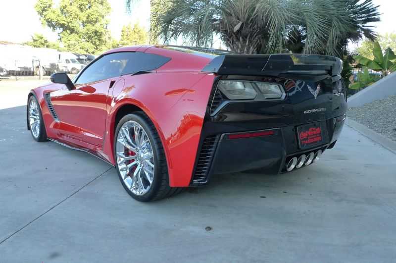 Chevrolet Corvette Image 5