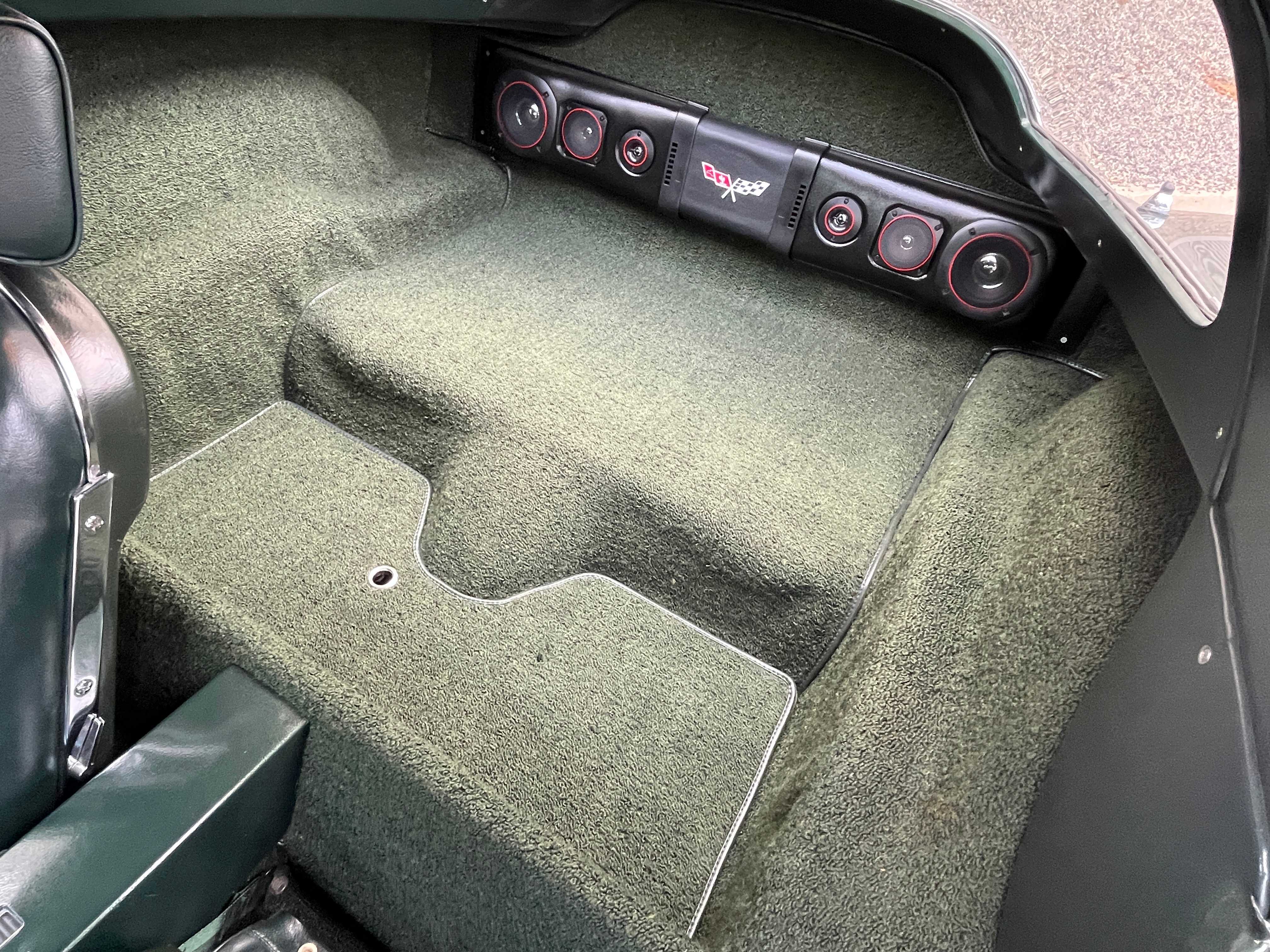Chevrolet Corvette Image 46